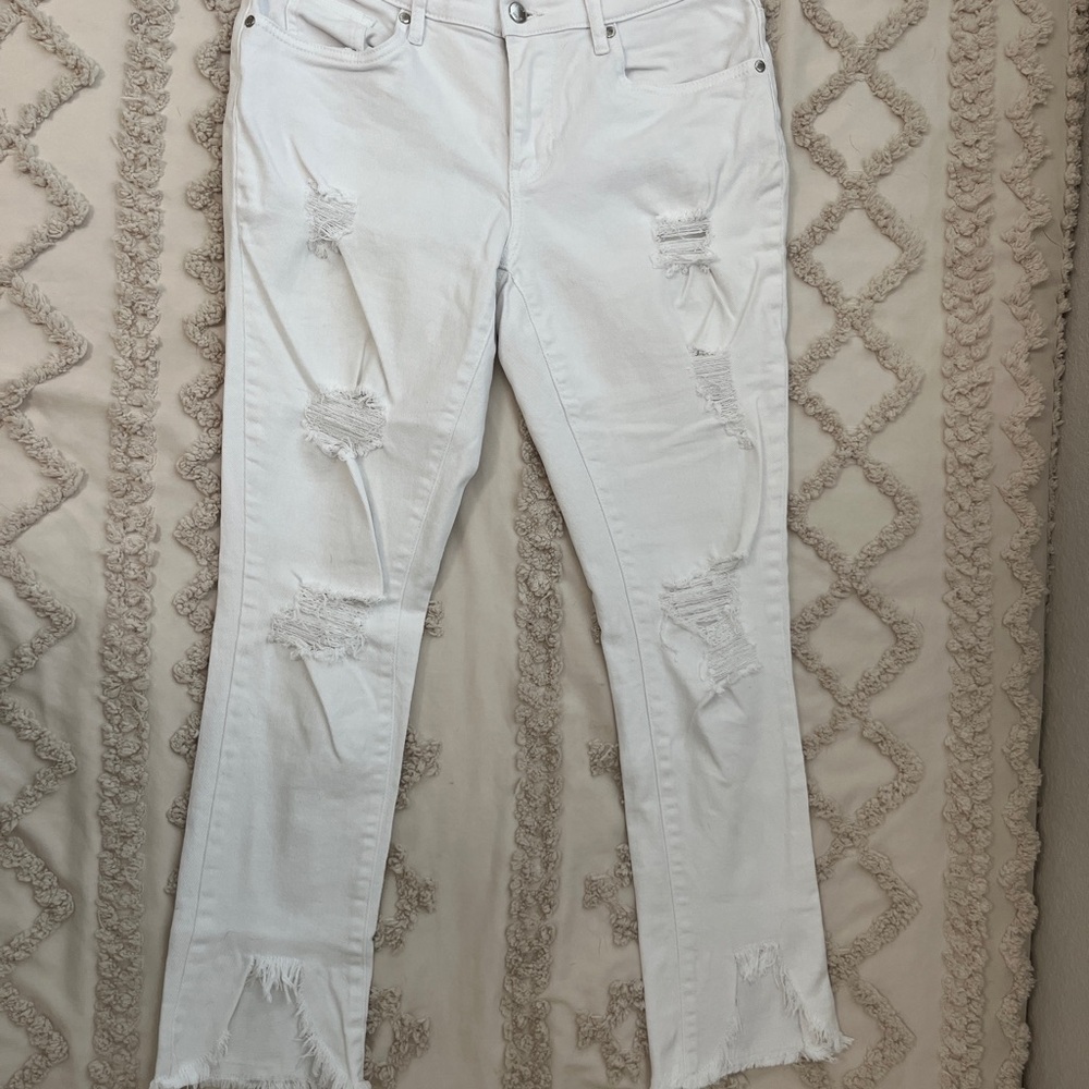 Venus White Distressed Ankle Jeans